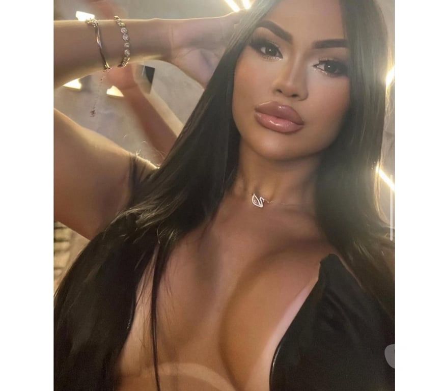 Escorts South Yorkshire Sheffield - Photos for Angelica Cat Brazil 😍🇧🇷