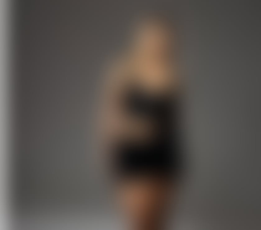 Escorts North West London Queens Park Station - North West London - Photos for 🇧🇷🔥Hot Luana 24h party girl🔥🇧🇷