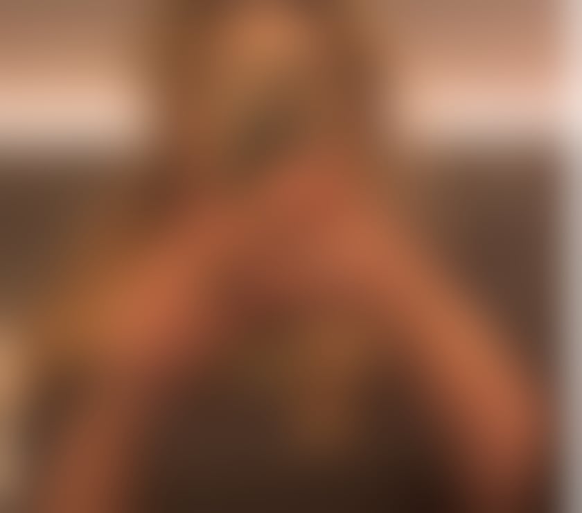 Escorts West Yorkshire Kirklees - Photos for NEW 🍭🇵🇰**Busty Pakistani **🇵🇰🍭British born