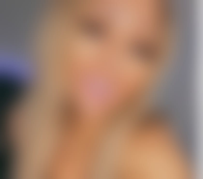 Escorts Newcastle City Centre Newcastle upon Tyne - Photos for BRITISH 🇬🇧 CURVY 🔥 BLONDIE 😜