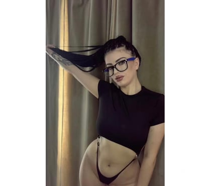  Escorts Luton Town Centre Luton - Photos for Nicolle💋 New and real girl ❤️ new ❤️Party