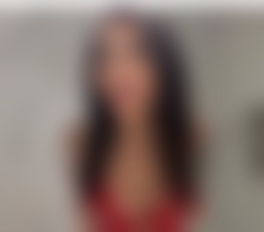 Escorts and Massages Romford Havering - Photos for CLEO PARTY GIRLS OWO GFE KISS OUTCALL