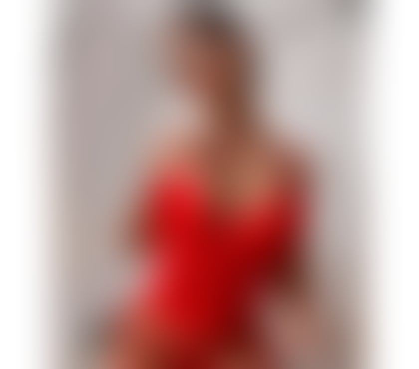 SOFIA 🌸P@RTYGIRL 🍾💕