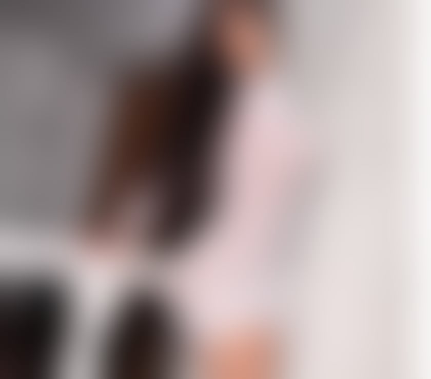 Trans Escorts West London East Acton Station - West London - Photos for Hi I am a massage escort for more details call me