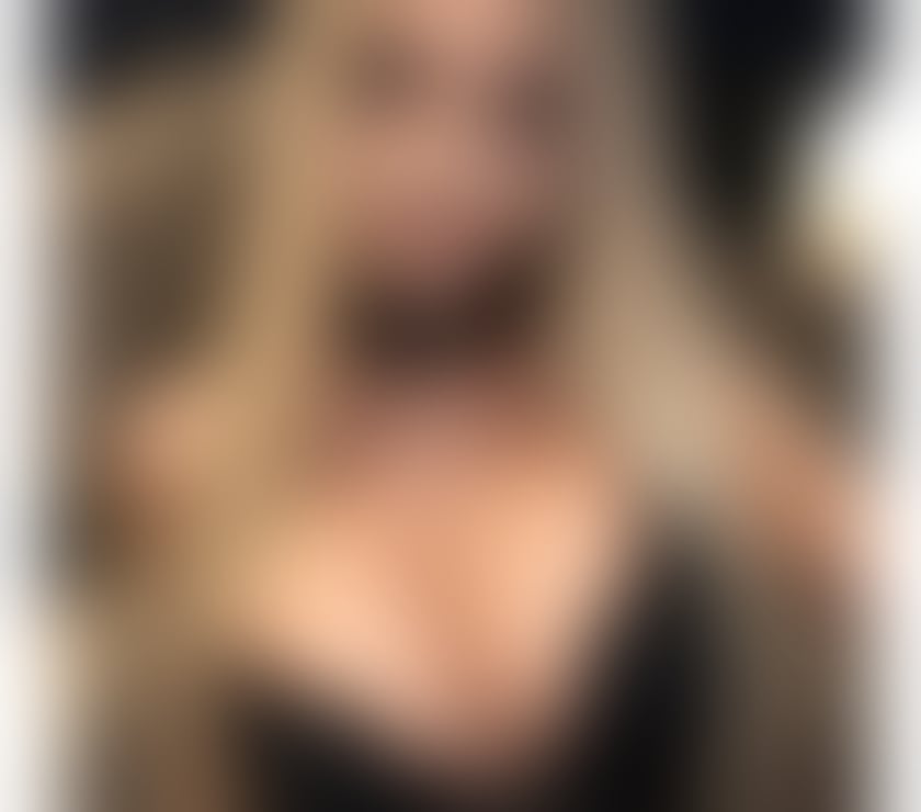 NEW!!🩵Maya🩵Party girl naughty and playful