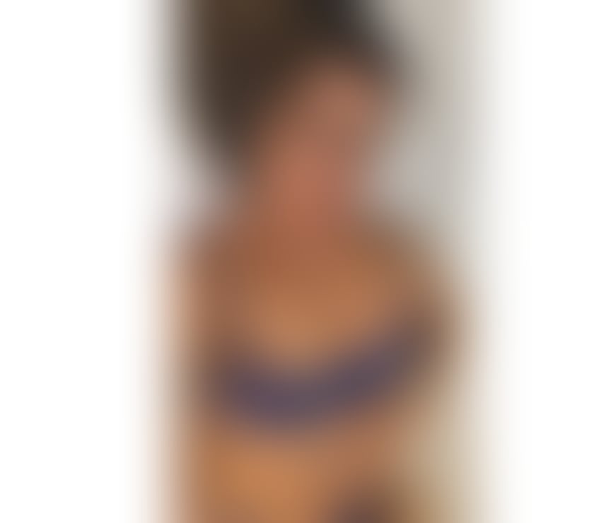 Escorts South East London Croydon - Photos for Blonde Linda has just arrived in London.