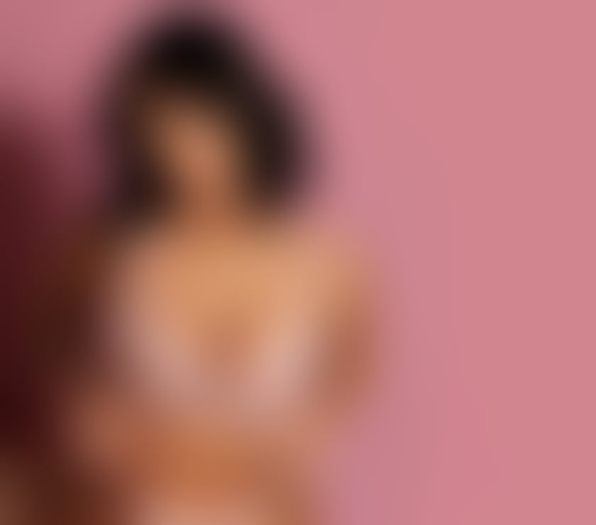 Escorts Peterborough Peterborough City Centre - Peterborough - Photos for Layllaa Hot Brazilian 🇧🇷 💋🍸❤️‍🔥🥵