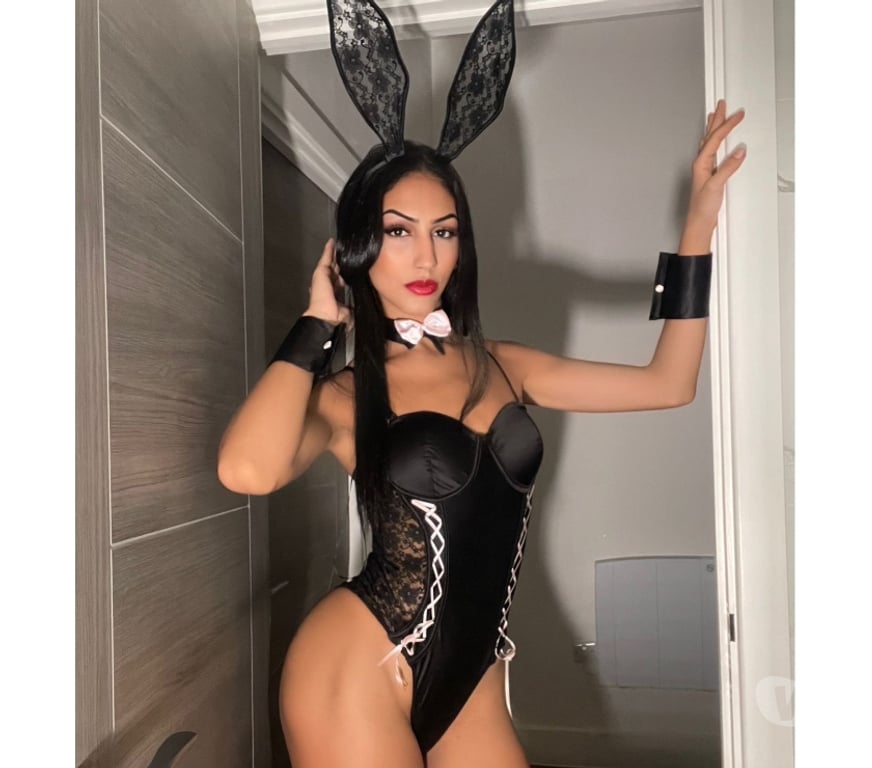 Trans Escorts Cardiff Cardiff City Centre - Cardiff - Photos for Bella Brazilian Top Hot