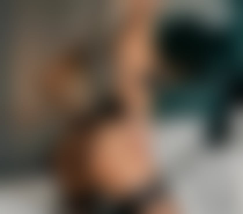 Escorts West Midlands Birmingham - Photos for New in town sexy blonde Latino Yasmin party 🥂🔥