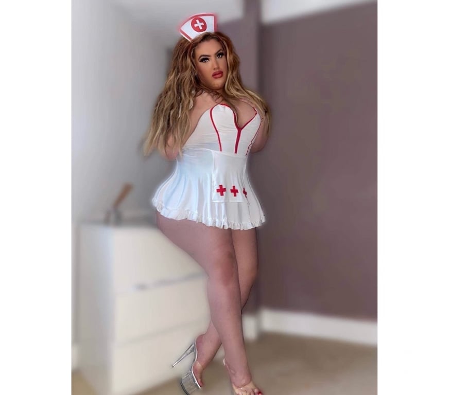 Trans Escorts North London Southgate - North London - Photos for TRANS FREAK FAT ASS SHEMALE IN FINCHLEY 😛🍑