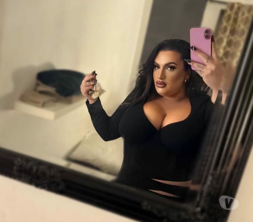 Trans Escorts North London Southgate - North London - Photos for TRANS FREAK FAT ASS SHEMALE IN FINCHLEY 😛🍑