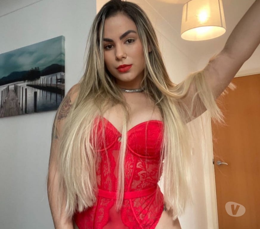 Escorts South East London Croydon - Photos for Slim curley purley 😘💞 full service 😘💞 massage