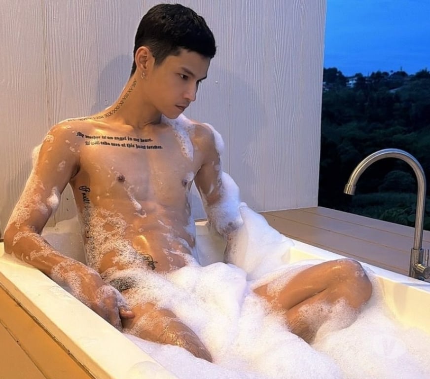  Gay massage Kent Maidstone - Photos for ♂️THAI GAY BOY JR IN MAIDSTONE♥️REAL PHOTO