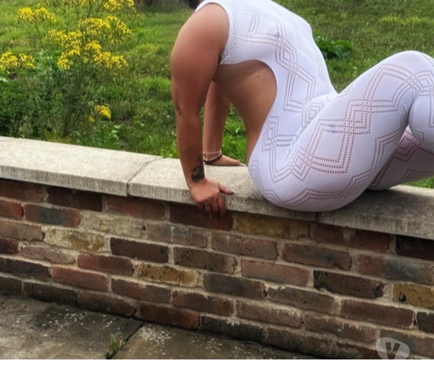 Escorts Devon Plymouth - Photos for HOT ASS MILF..ENGLISH BRUNETTE FOR YOUR PLEASURE