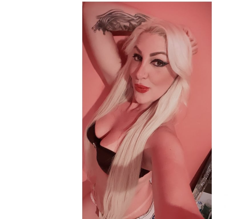 Escorts West London Hillingdon - Photos for 🫦 🇧🇷NEW PARTY GIRL💣