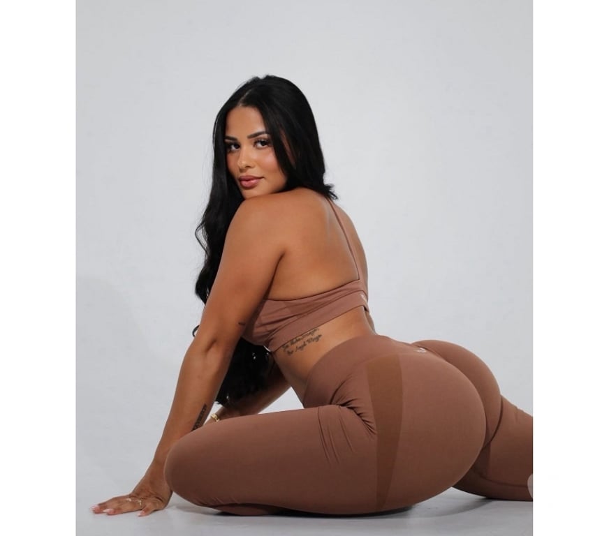 Escorts West London Hounslow - Photos for NEW PARTY GIRL FROM BRAZIL