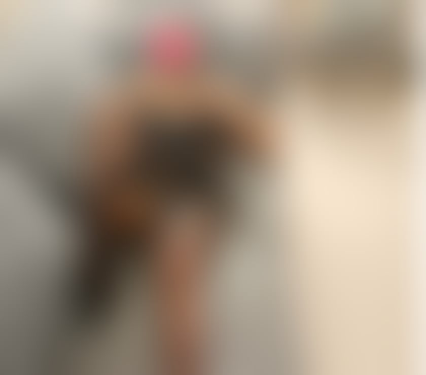 Escorts Wiltshire Swindon - Photos for Escort and massage