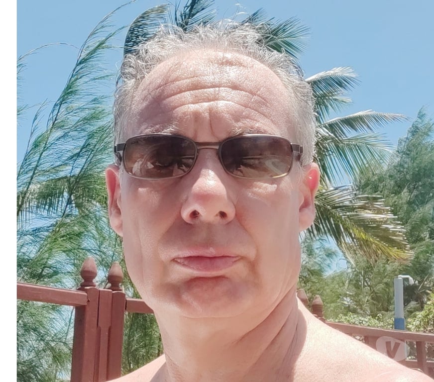 adult personals Greater Manchester Tameside - Photos for Looking for ladies of any nationality for adult fun