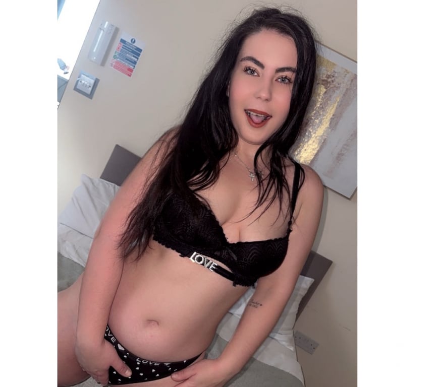 Escorts Tyne and Wear Newcastle upon Tyne - Photos for Secret Party 🥳🥳❤️ Vanesa
