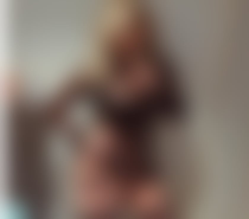 Escorts West Northamptonshire Northampton - West Northamptonshire - Photos for Gorgeous blonde stunning 100% genuine!!!