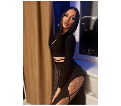 Escorts Dartford Town Centre Dartford - Photos for 🛑⚜️PARTY GIRL🔥🛑ONLY OUTCALL🍑BIG ASS