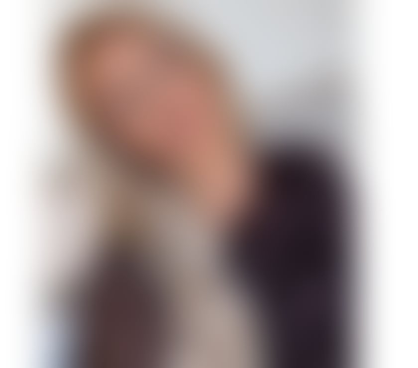 Adult Entertainment Mayfair Central London - Photos for HOLLIE DOLL - VID CALLS