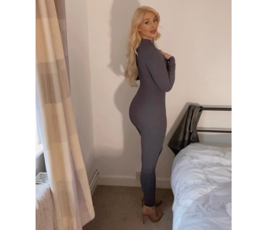 Adult Entertainment Central London Mayfair - Central London - Photos for HOLLIE DOLL - VID CALLS