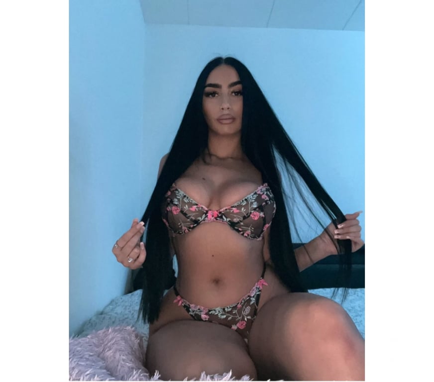 Escorts Falkirk Falkirk Town Centre - Falkirk - Photos for PAOLA 🔥 LATINA 💋 PARTY GIRLFRIEND 🥳