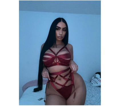  Escorts Hamilton South Lanarkshire - Photos for PAOLA 🔥 LATINA 💋 PARTY GIRLFRIEND 🥳