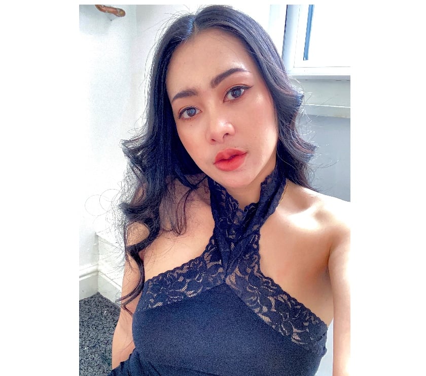 Escorts Warwickshire Nuneaton and Bedworth - Photos for “Minnie” Sexy Tiny Thai Girl 💋I’m real💯✔️