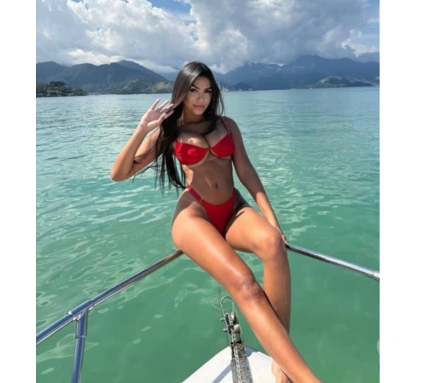 Escorts Surrey Spelthorne - Photos for HELLEN 🩷 FIRST TIME HERE 🩷