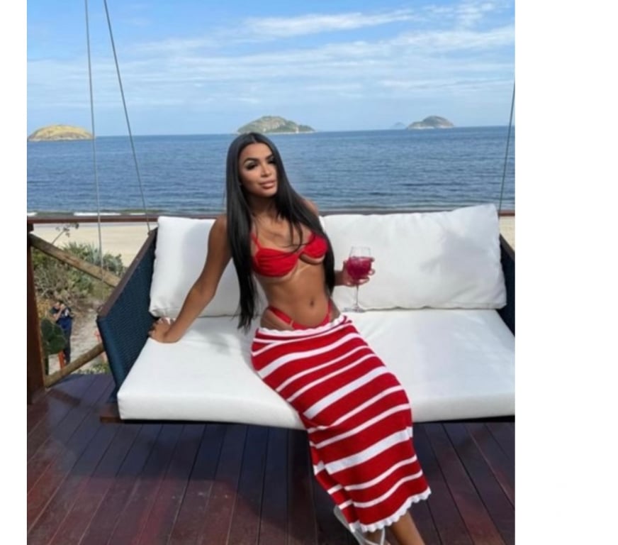 Escorts Surrey Spelthorne - Photos for HELLEN 🩷 FIRST TIME HERE 🩷