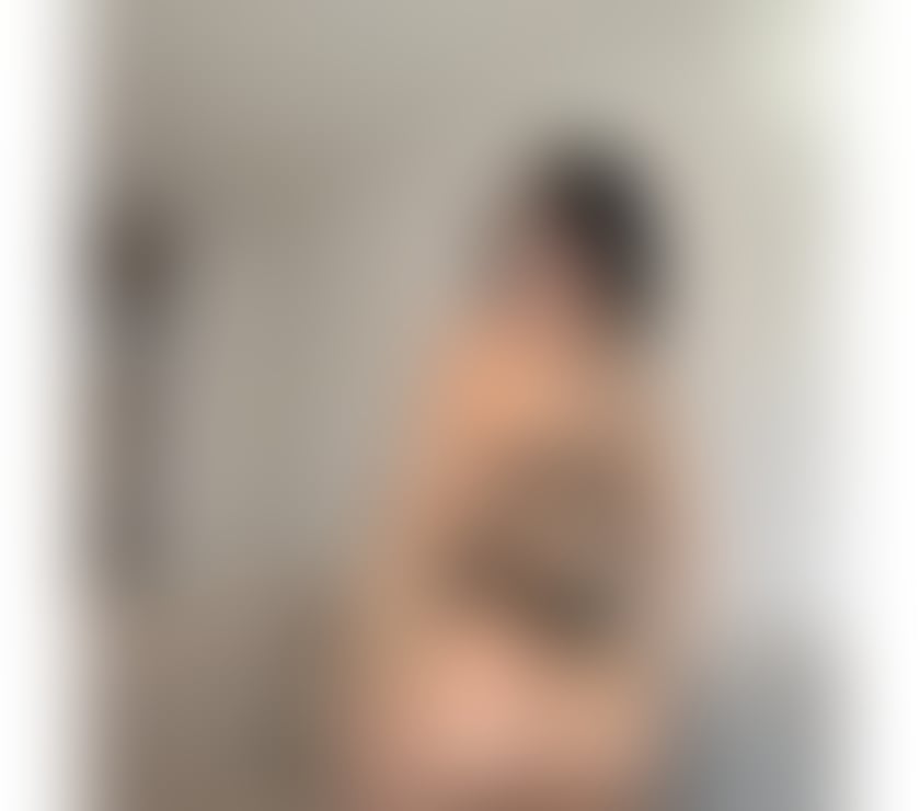 Escorts South East London Woolwich - South East London - Photos for 🍾New in the city💯 Valentina party 🍾