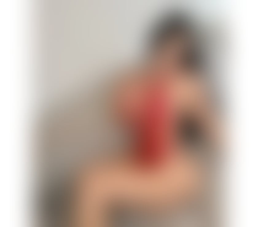 Escorts South East London Woolwich - South East London - Photos for 🍾New in the city💯 Valentina party 🍾