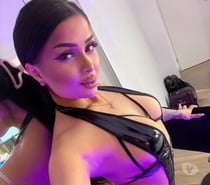 New Ariana! Party with me!! Best choice