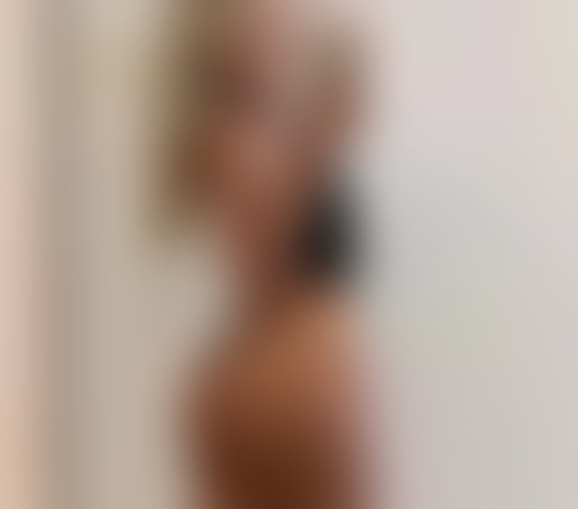 Escorts and Massages Slough Town Centre Slough - Photos for EMMA ❤️ OUTCALL🍒NO RUSH🔞Party🥂🎉