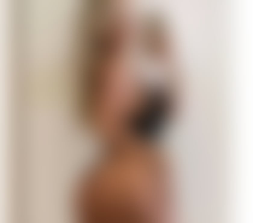 Escorts and Massages Slough Town Centre Slough - Photos for OUTCALL ❤️Sarah 💯BEST SERVICES💋BACK IN THE CITY