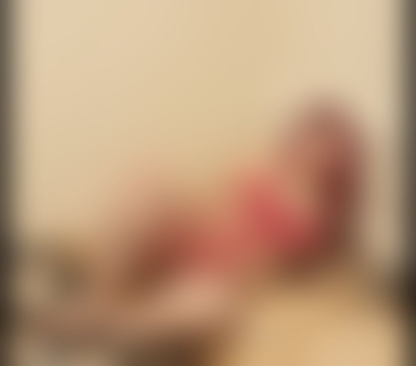 Escorts South East London Croydon - Photos for 🍓deya🍓BACK in TOWN 🍾party🥂