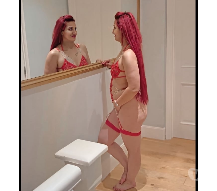 Escorts South East London Croydon - Photos for 🍓deya🍓BACK in TOWN 🍾party🥂