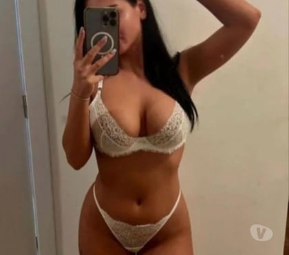 Escorts and Massages Grimsby North East Lincolnshire - Photos for Jennifer new girl in town. Party girl