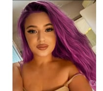 Hi my name is Emma I'm now in town ❤️