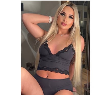 Escorts Green Line Industrial Estate Mansfield - Photos for CALL SWEET LOLA🥰NEW CURVY🫶OUT CALL🫶