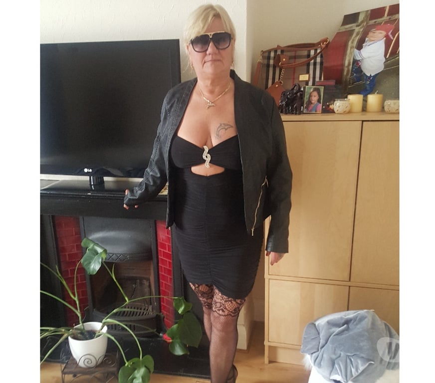 Escorts Barking and Dagenham Barking - Barking and Dagenham - Photos for Mature Laura 4You. 1 hour only £60