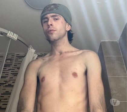 Gay Escorts Canary Wharf Station East London - Photos for Charlie Ryot - London’s Flirty, Confident Companion