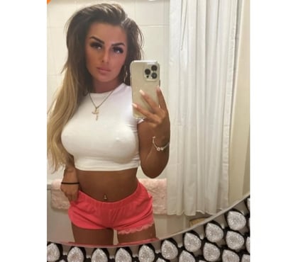  Escorts Brighton City Centre Brighton - Photos for I'm new girls in your tone only for you