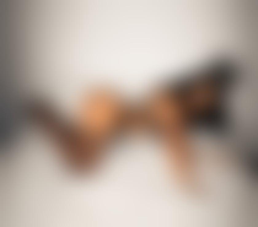 Escorts Essex Southend-on-Sea - Photos for Loise latina first time in town !!