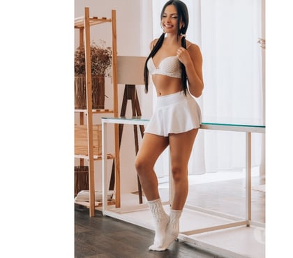 Escorts and Massages Canary Wharf East London - Photos for Lêle Small Girl🔥Party ❤️‍🔥