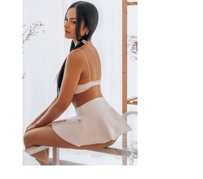 Escorts and Massages Canary Wharf East London - Photos for Lêle Small Girl🔥Party ❤️‍🔥