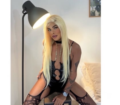 Transsexual Escorts Eastbourne Town Centre Eastbourne - Photos for TS NAOMI SAVAGE QUEEN TOP