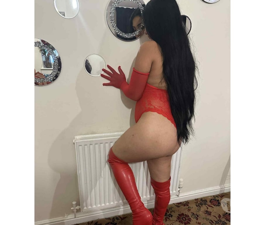 Escorts West Midlands Birmingham - Photos for Julia New Girl best service 🥵